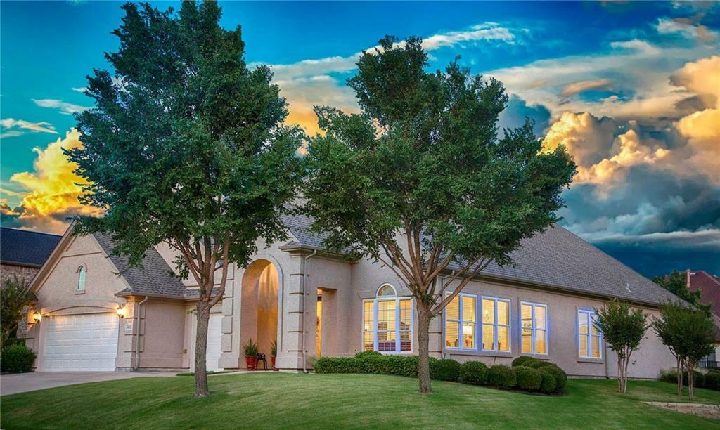 Property Photo: 10921 Fieldstone Street TX 76207