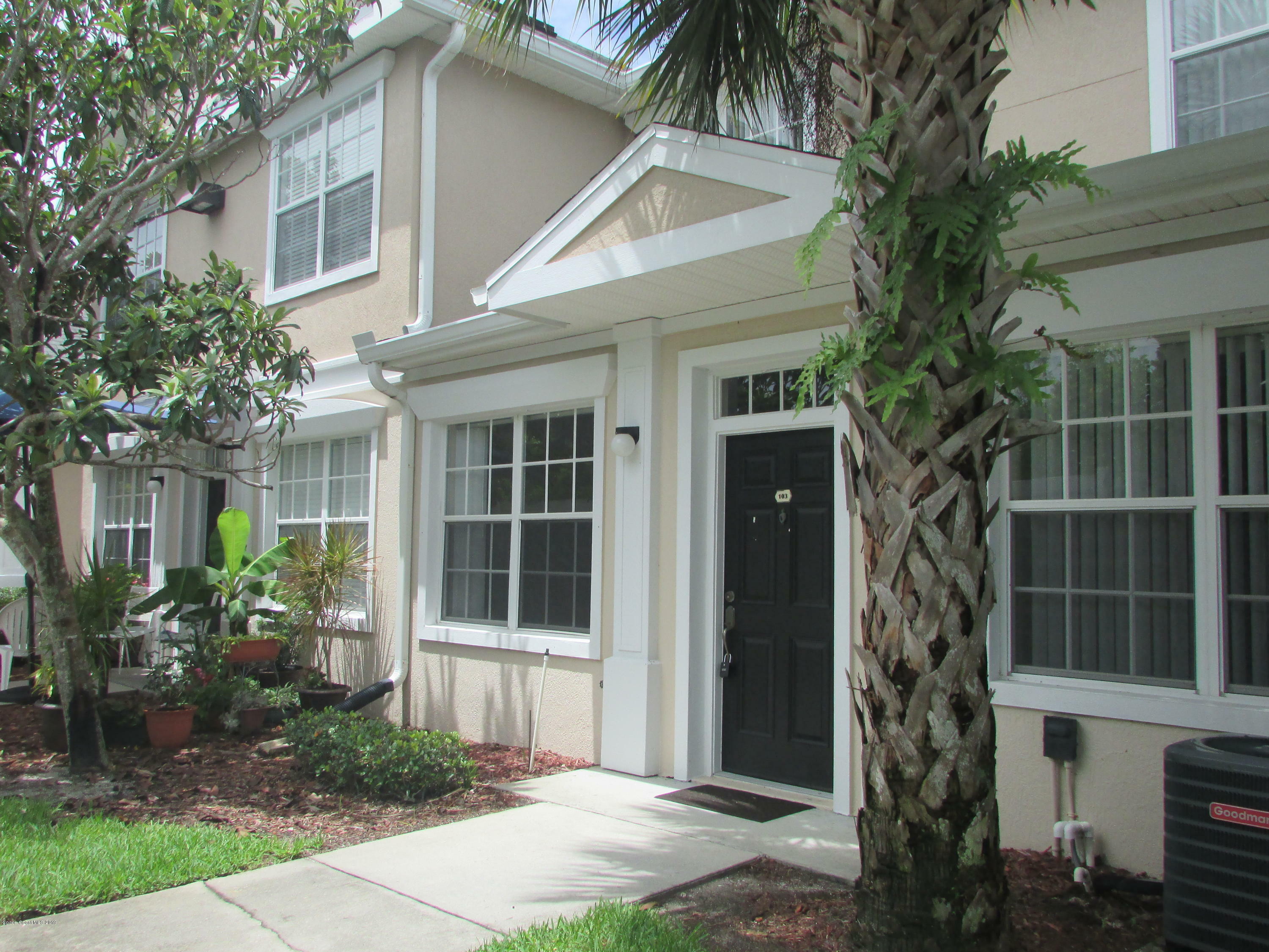 Property Photo:  105 Turpial Way  FL 32901 