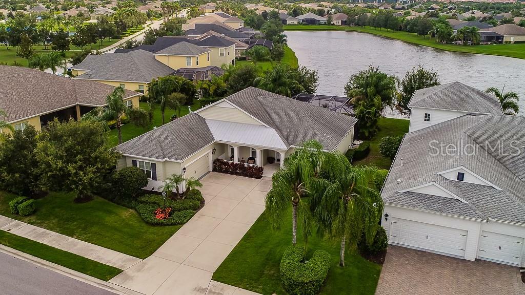Property Photo:  4718 Seneca Park Trail  FL 34211 