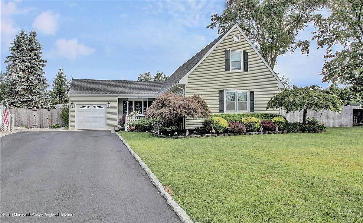 Property Photo:  103 Dale Court  NJ 08759 
