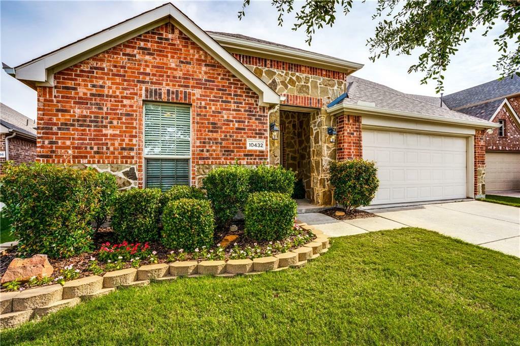 Property Photo:  10432 Flat Creek Trail  TX 75072 