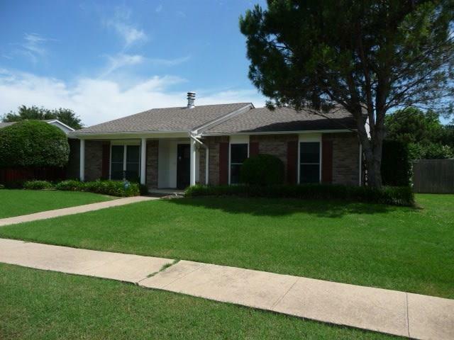 Property Photo:  1204 Joshua Tree Drive  TX 75023 