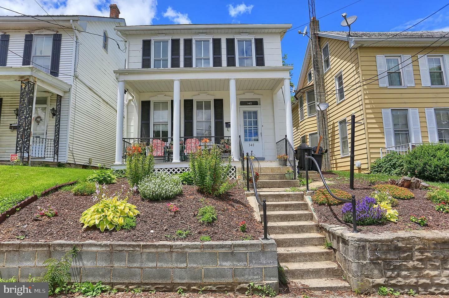 Property Photo: 140 S Broad Street PA 17268