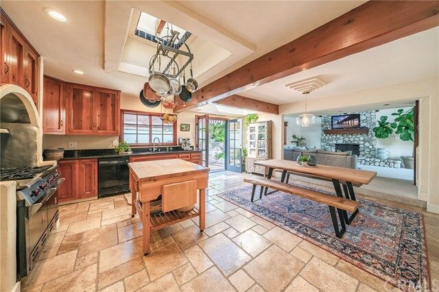 Property Photo: 18011 Upperlake Circle CA 92648