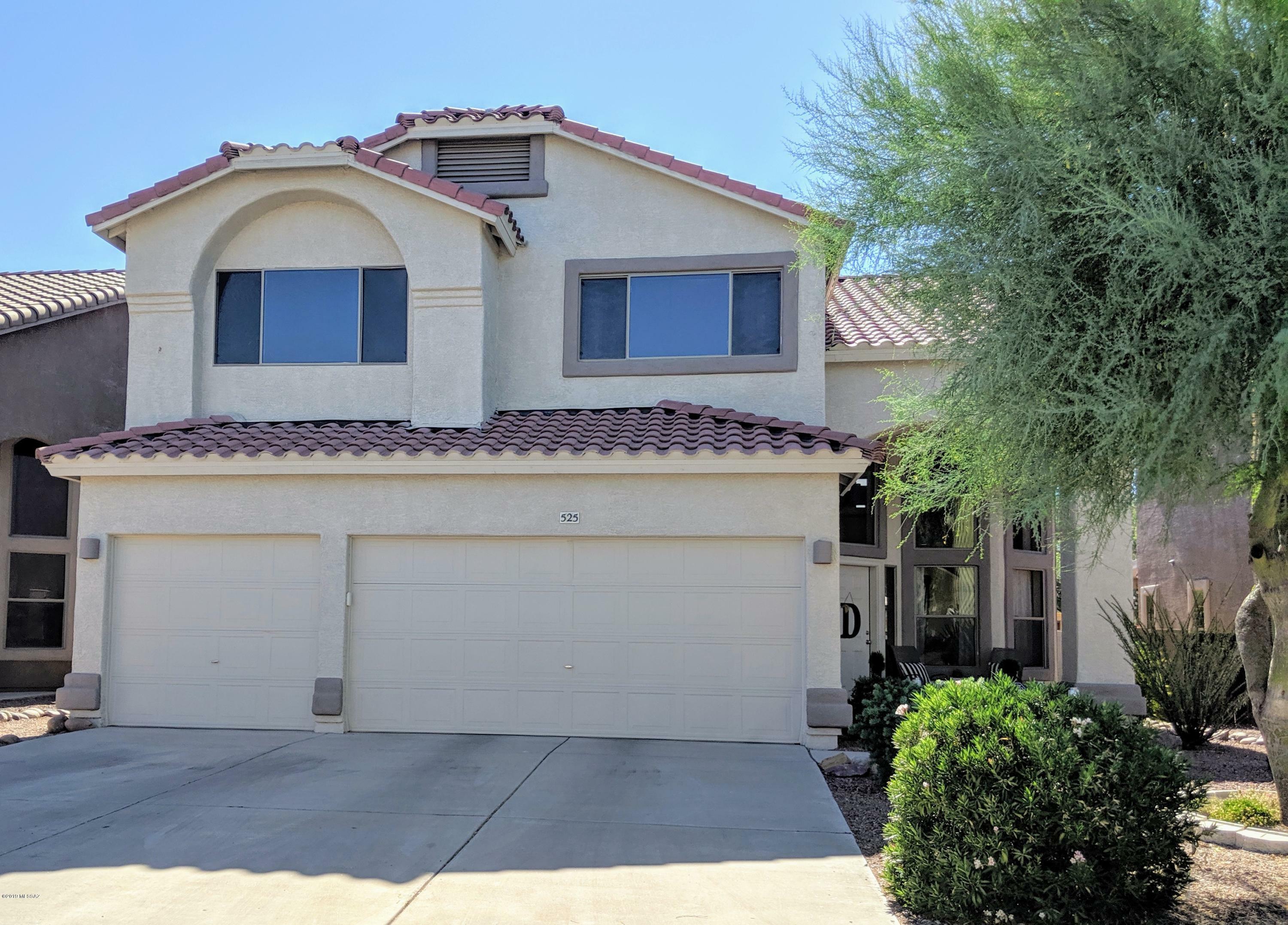 Property Photo: 525 E Camino Del Abeto AZ 85629