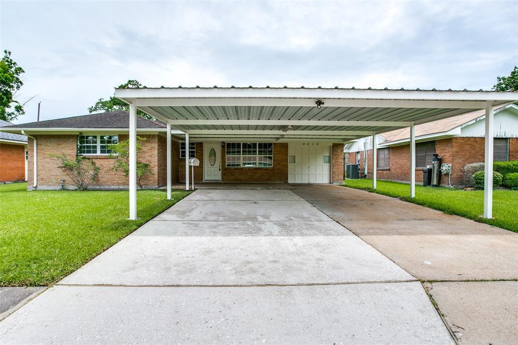 Property Photo: 3510 Suiter Way TX 77503