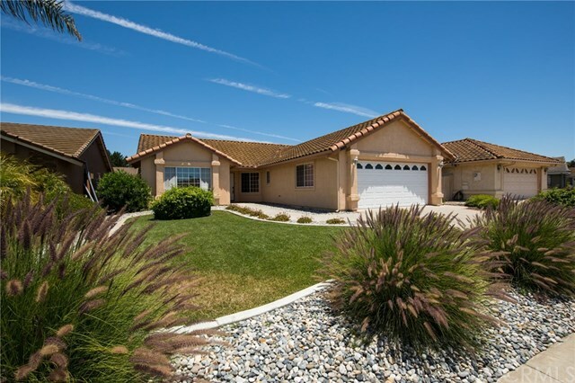 Property Photo:  1489 Ivory Drive  CA 93455 