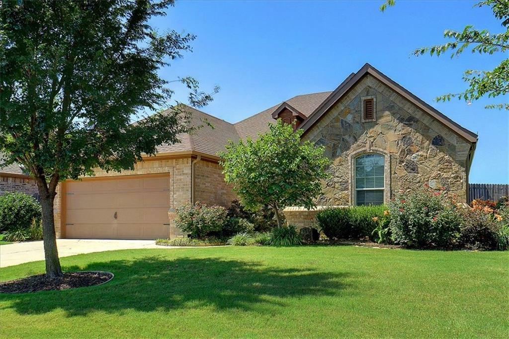 Property Photo:  2501 Goodnight Trail  TX 76266 