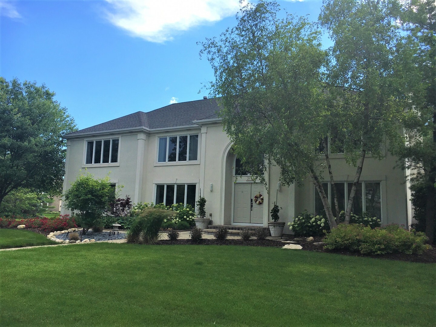 Property Photo: 211 Millcreek Lane IL 60540