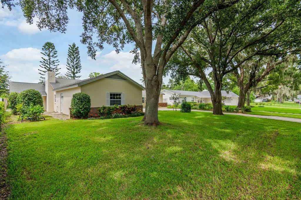 Property Photo:  2343 Sunderland Road  FL 32751 