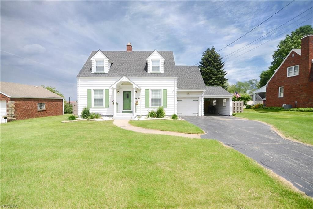 Property Photo: 27 S Beverly Avenue OH 44515