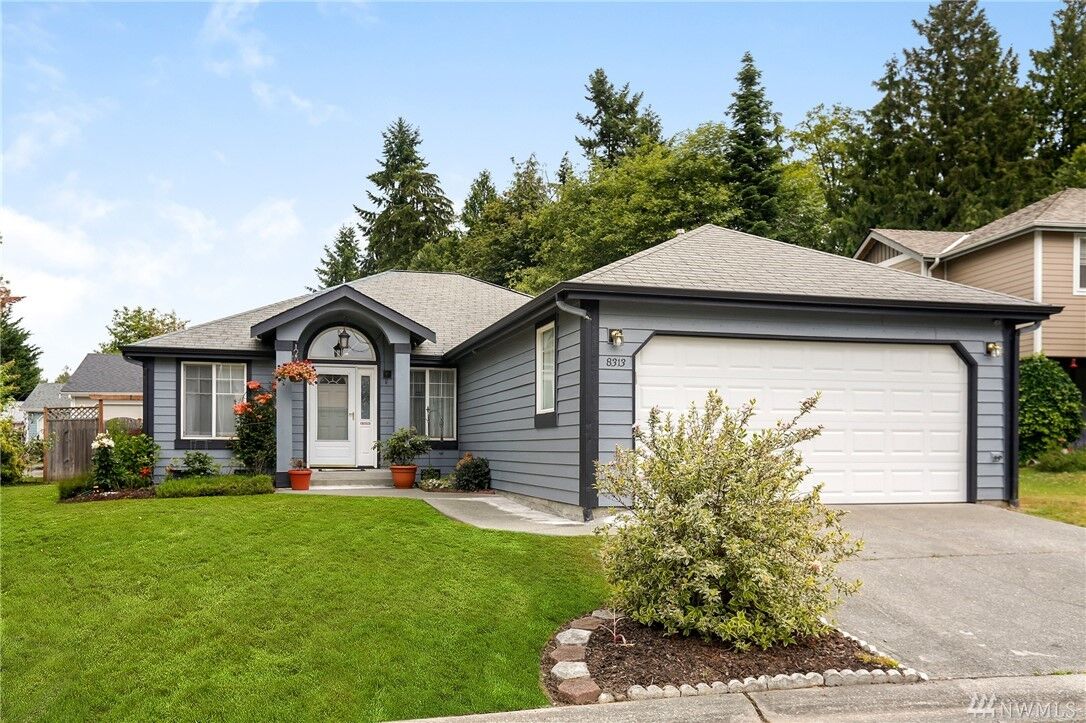 Property Photo: 8313 1st Place SE WA 98258