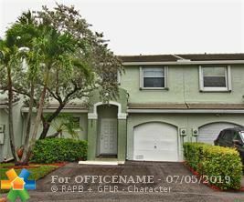 Property Photo:  4760 Grapevine Way  FL 33331 