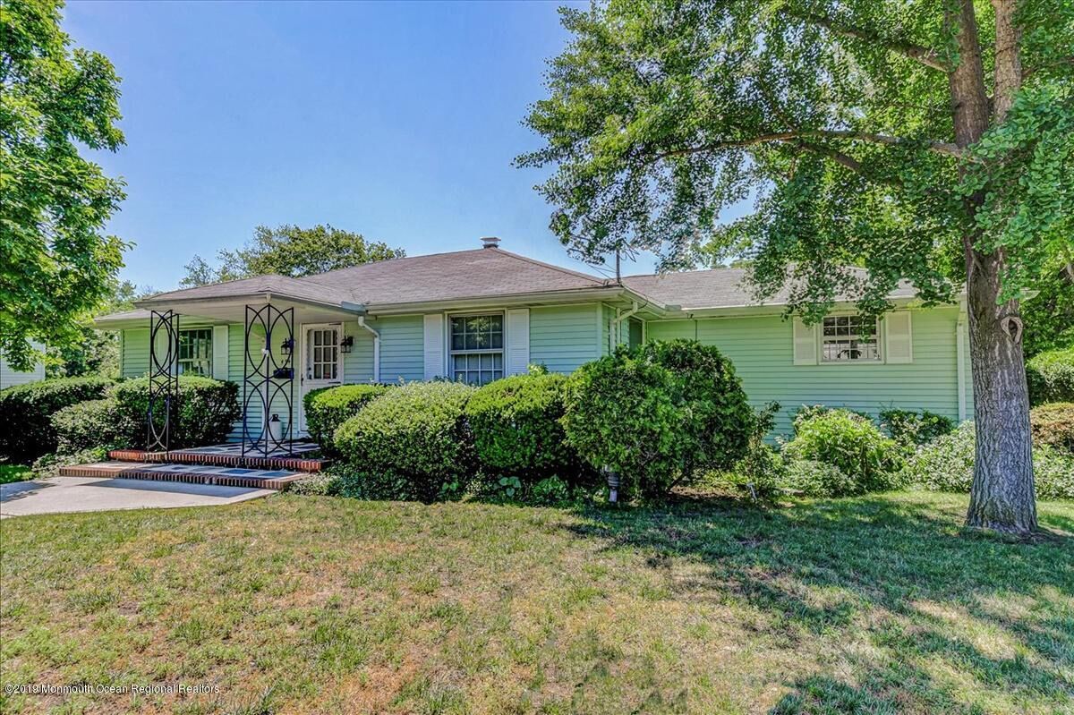 Property Photo:  494 East Road  NJ 07718 