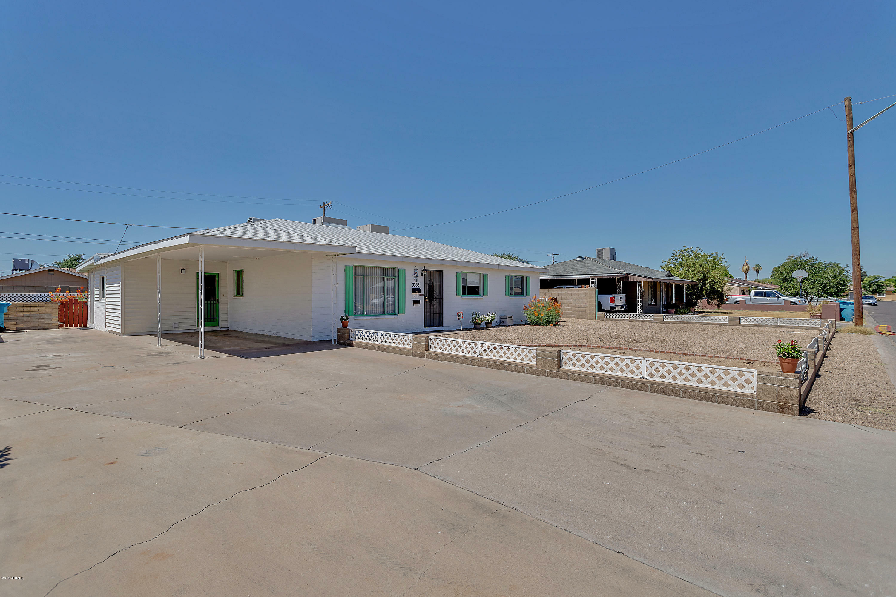 Property Photo:  3333 W Luke Avenue  AZ 85017 