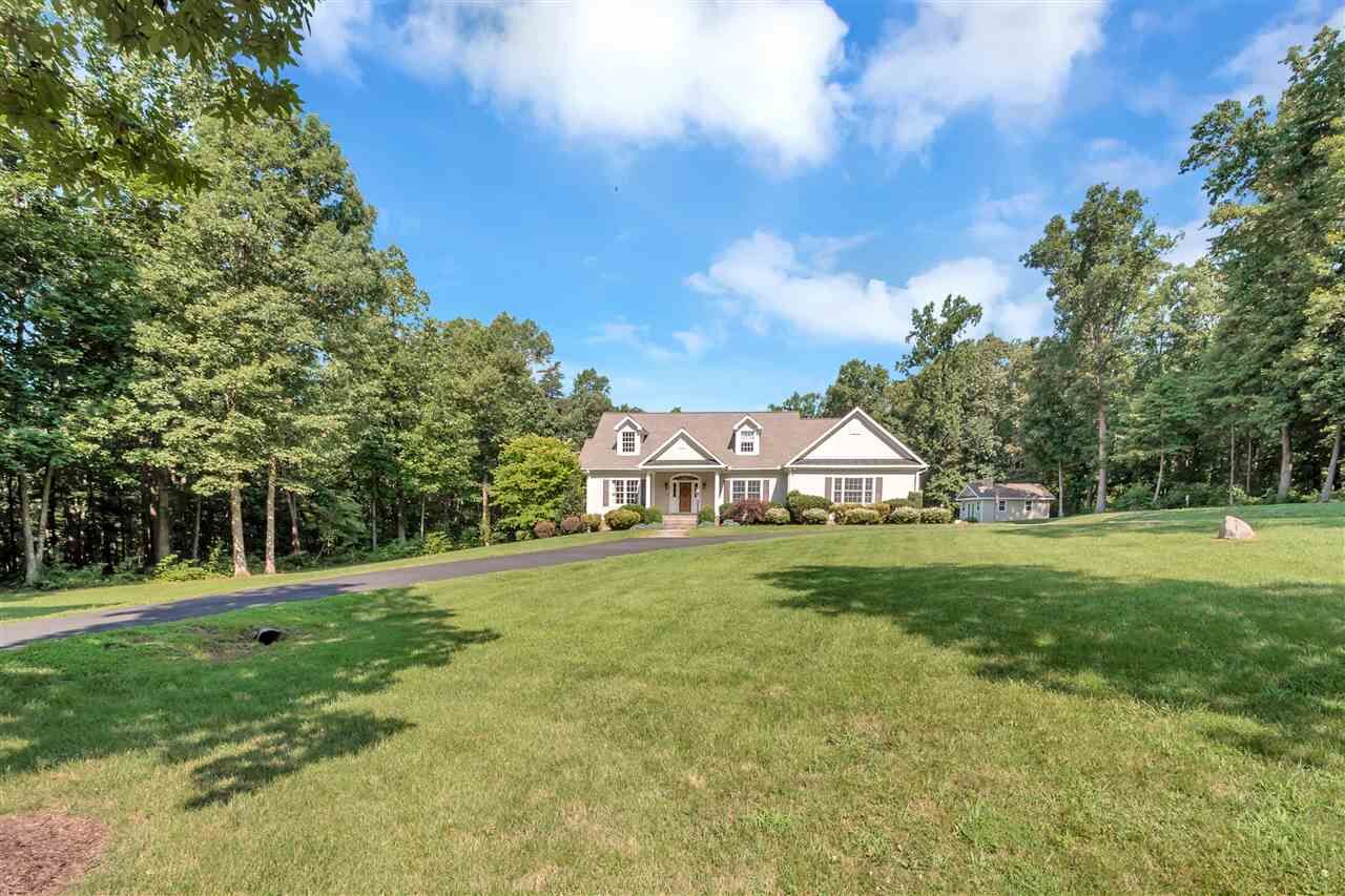 Property Photo: 1099 Oneals Rd VA 22727