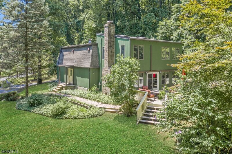 Property Photo: 12 Fine Rd NJ 08829