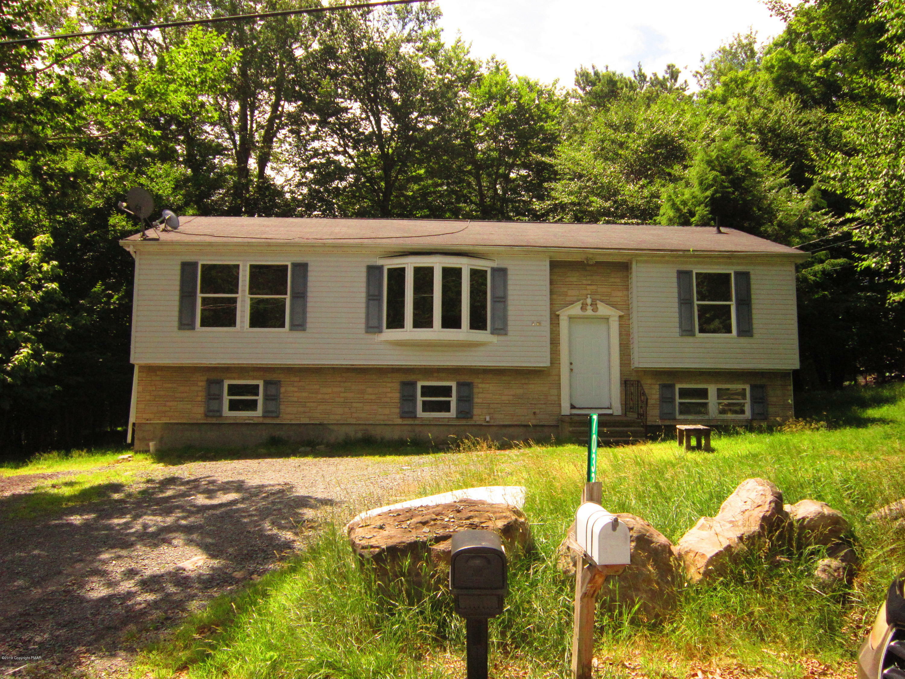 Property Photo:  7033 Vista Drive  PA 18466 