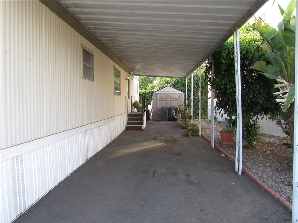 Property Photo:  1174 E Main St 96  CA 92021 