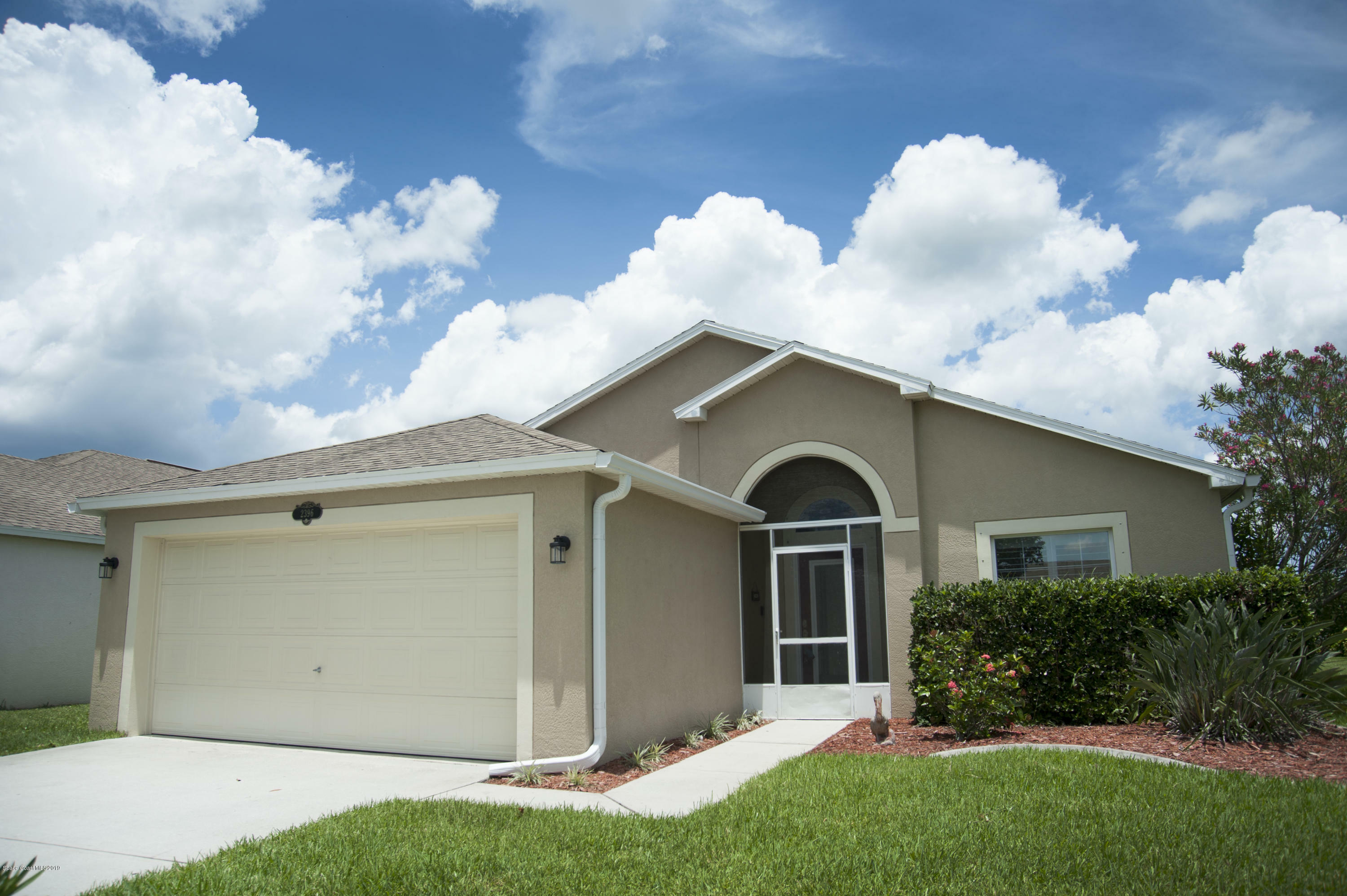 Property Photo:  2396 Deercroft Drive  FL 32940 