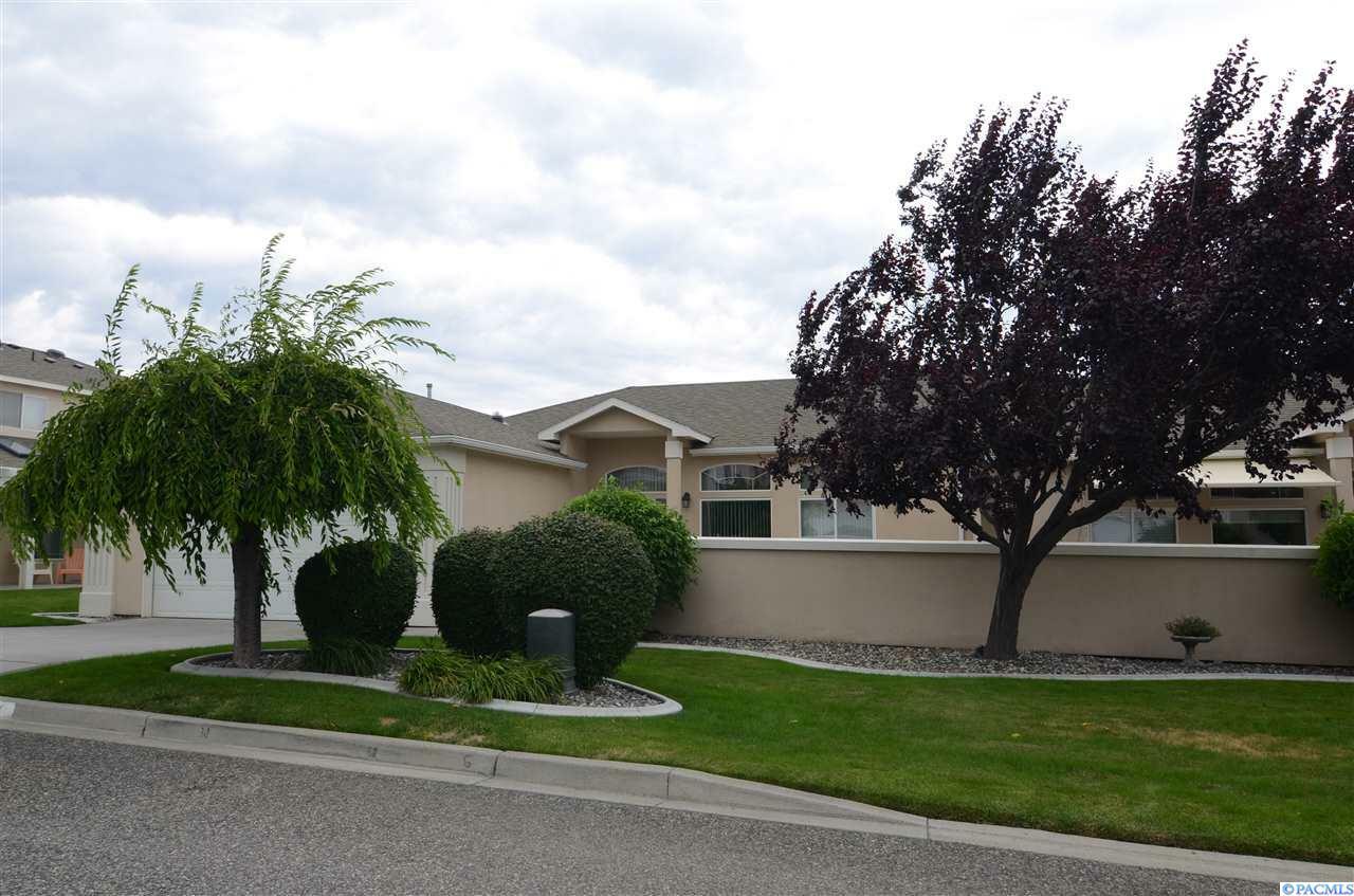 Property Photo:  134 Rosemary St.  WA 99352 