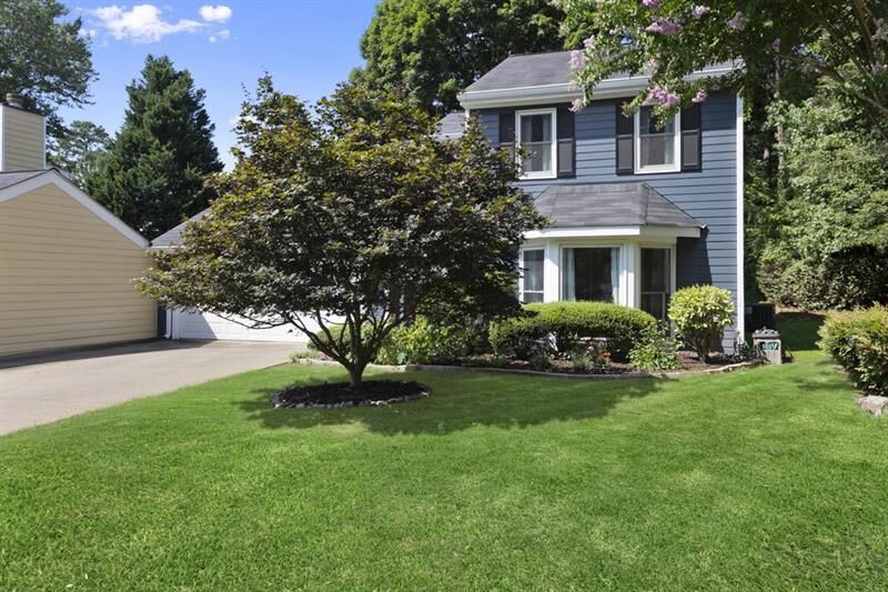 Property Photo: 4583 Village Oaks Court 30338