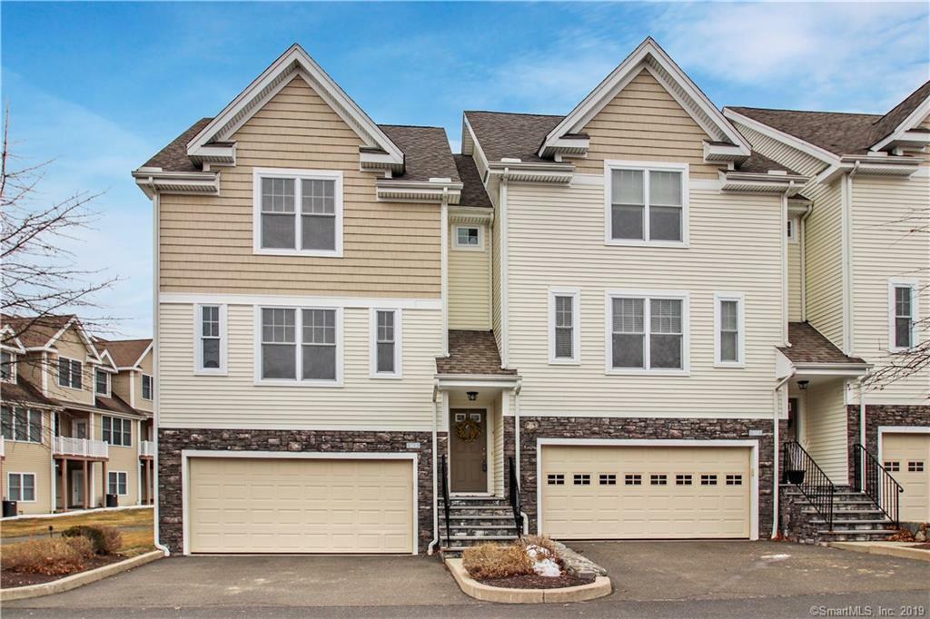 Property Photo: 163 Kyles Way 163 CT 06484