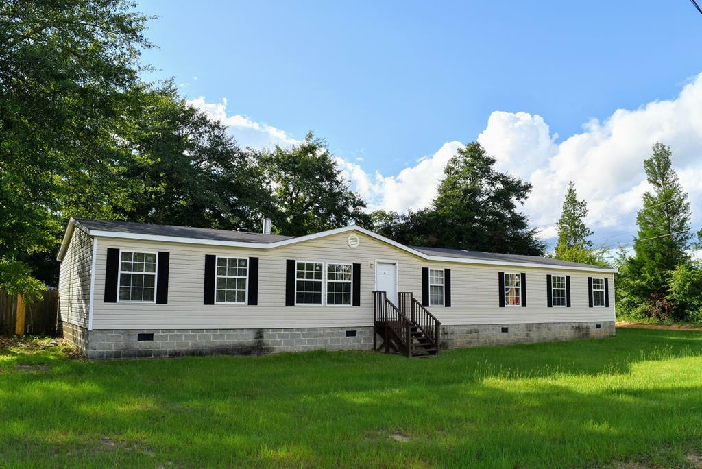 Property Photo:  1050 Magnolia Street  SC 29803 