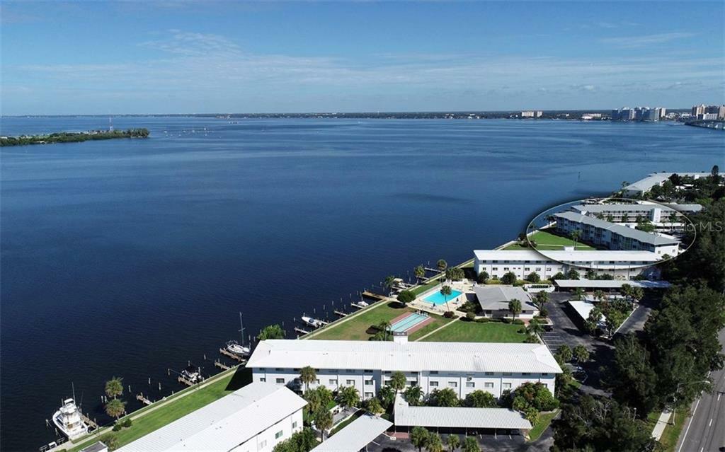 Property Photo:  769 John Ringling Boulevard 26exet  FL 34236 