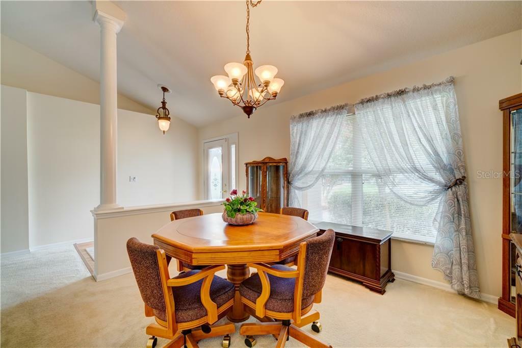 Property Photo:  14918 Rocky Ledge Drive  FL 33625 