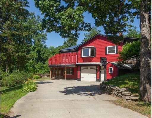 Property Photo: 10 Lowell Ln MA 01050