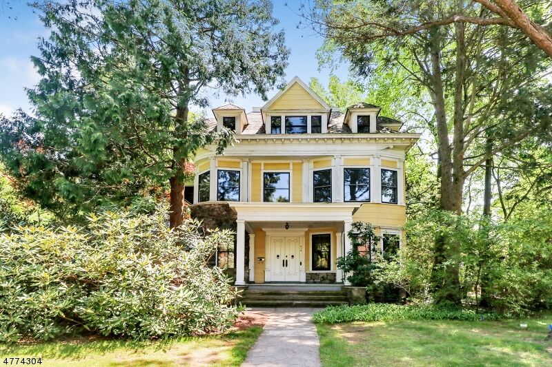 Property Photo: 218 Prospect Ave NJ 07016
