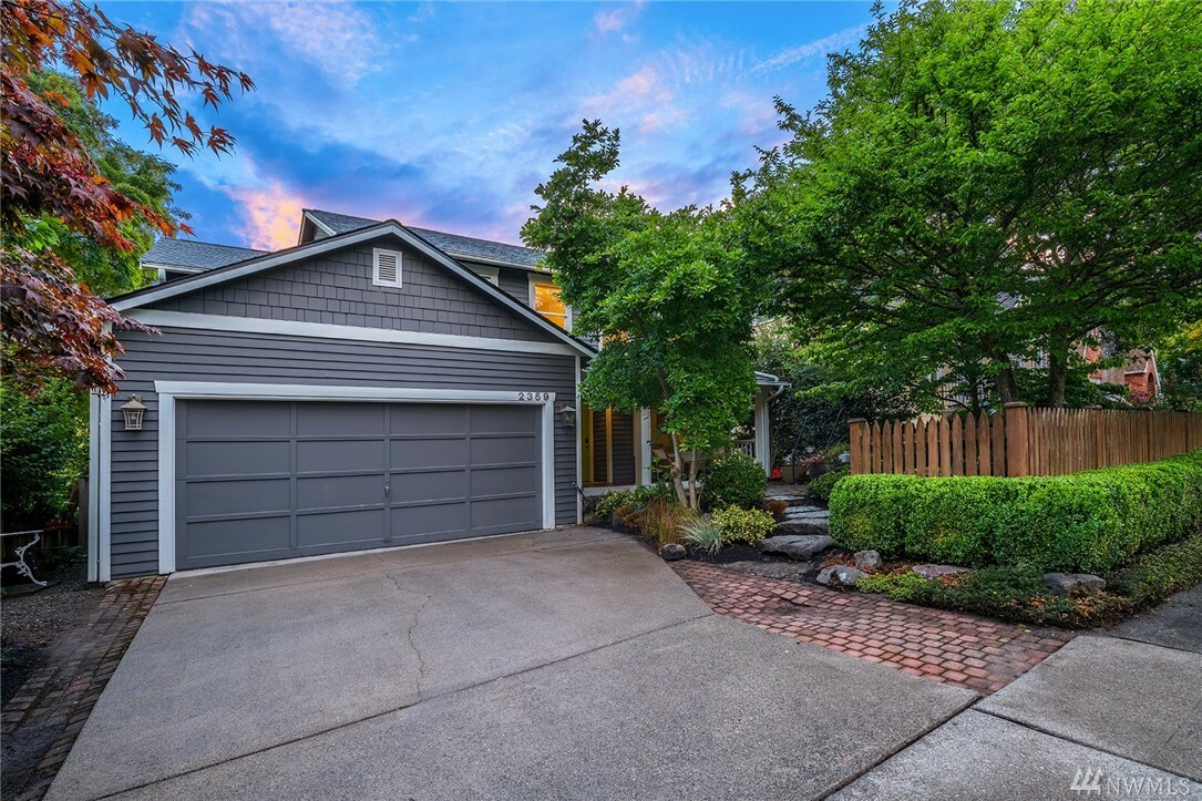 Property Photo:  2359 30th Ave S  WA 98144 