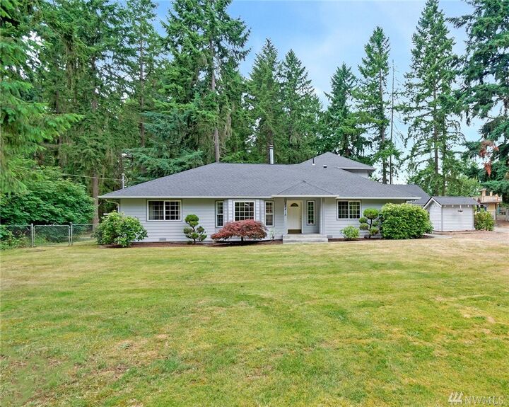 Property Photo: 28418 19 Ave E WA 98580