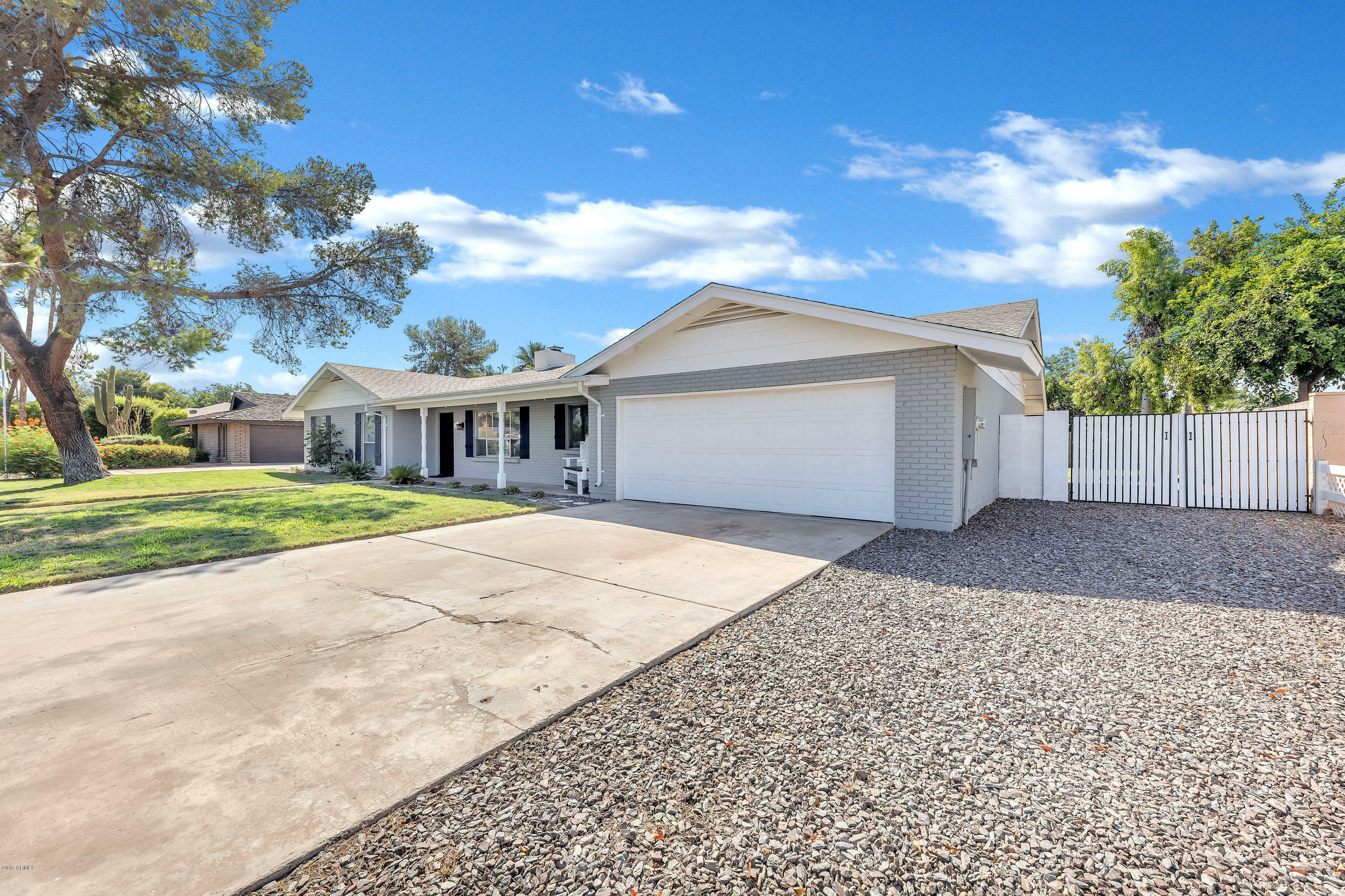 Property Photo:  1505 E Grandview Street  AZ 85203 