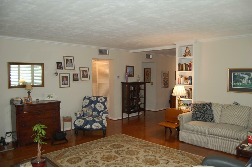 Property Photo:  1140 S Orlando Avenue C-6  FL 32751 