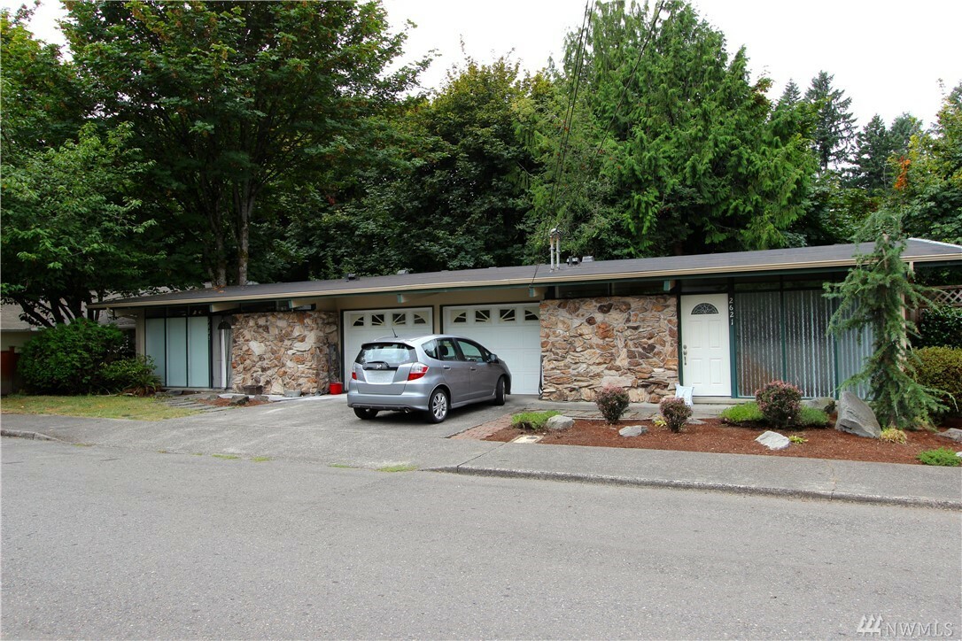 Property Photo:  2613 Otis St SE  WA 98501 