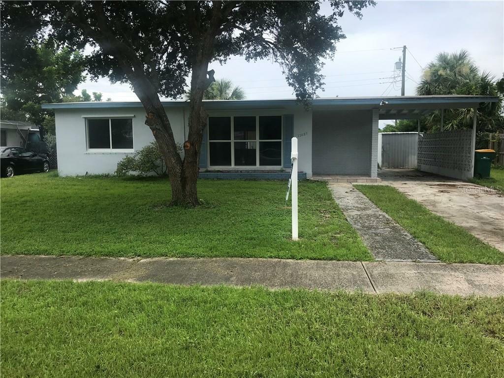 Property Photo:  22087 Laramore Avenue  FL 33952 