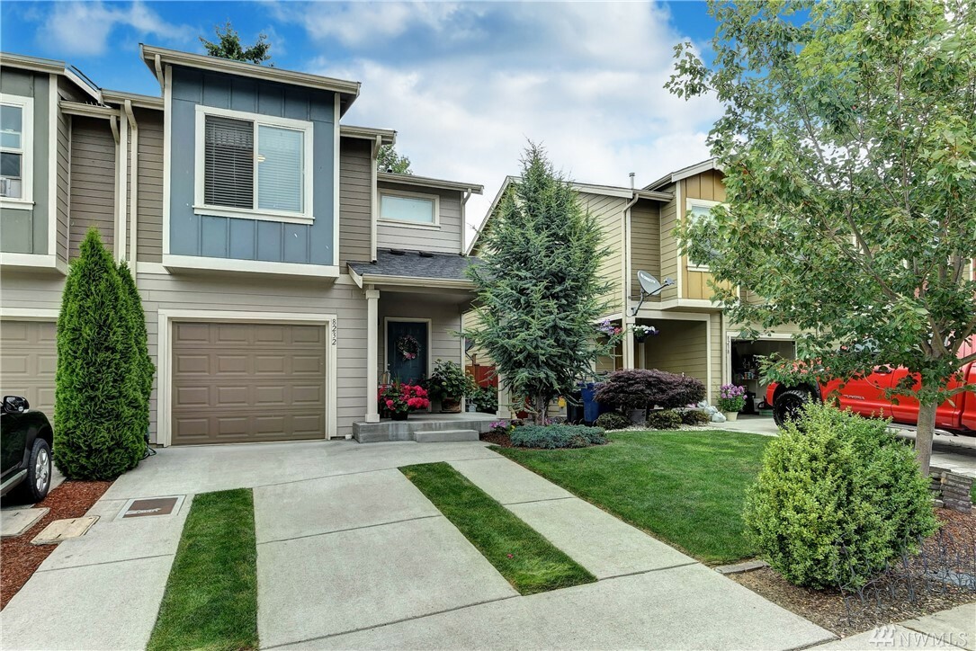 Property Photo: 8232 42nd Place NE WA 98270