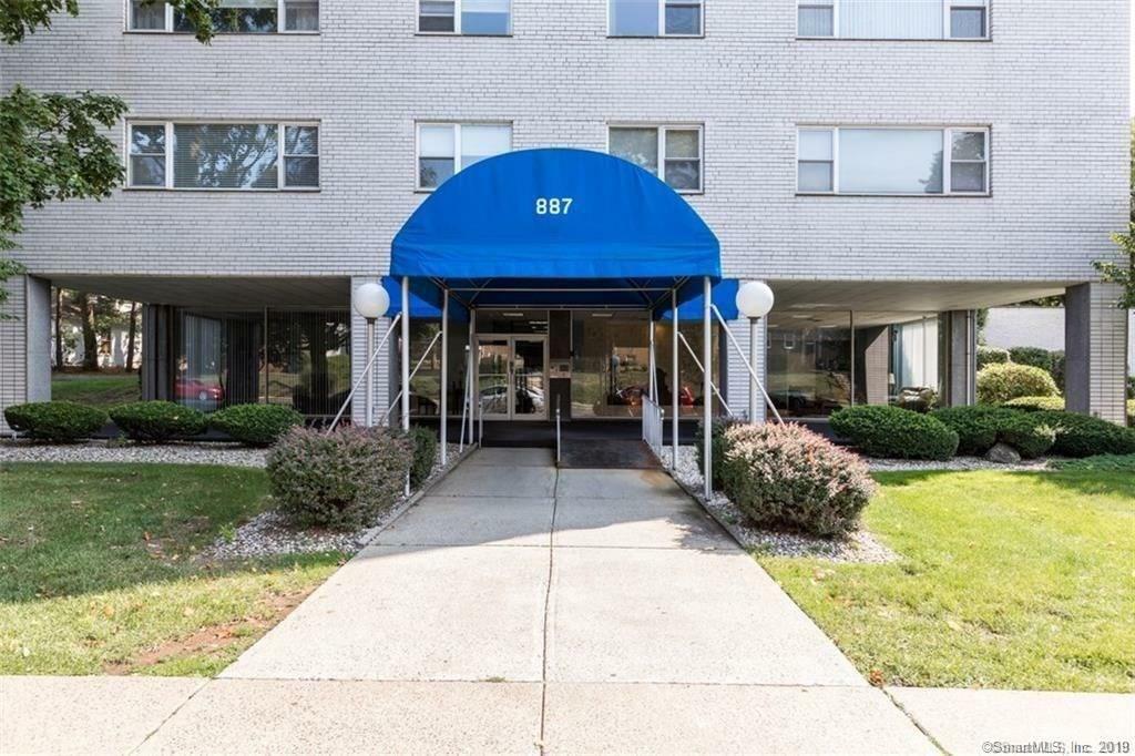 Property Photo: 887 Farmington Avenue 4B CT 06119