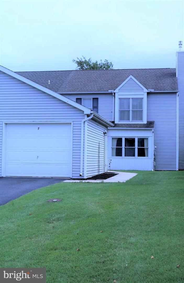 Property Photo:  7 Nottingham Drive  PA 17050 