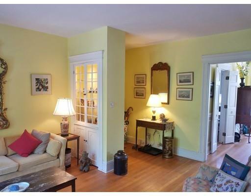 Property Photo:  244 Brattle St. 22  MA 02138 