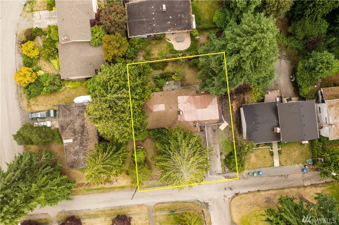 Property Photo:  17548 8th Ave NW  WA 98177 