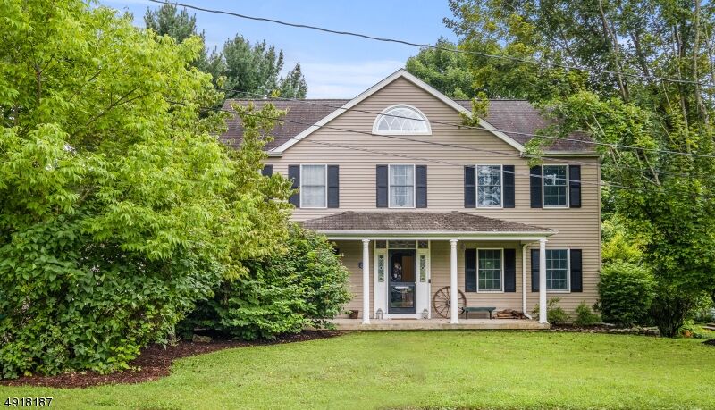 Property Photo:  101 Robins Ct  NJ 07840 