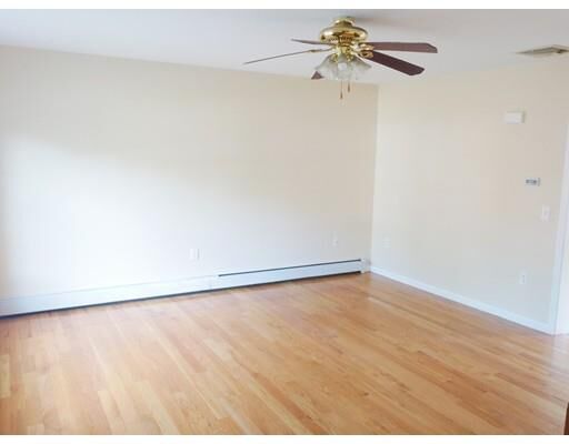 Property Photo: 37 Glen 16 MA 01824