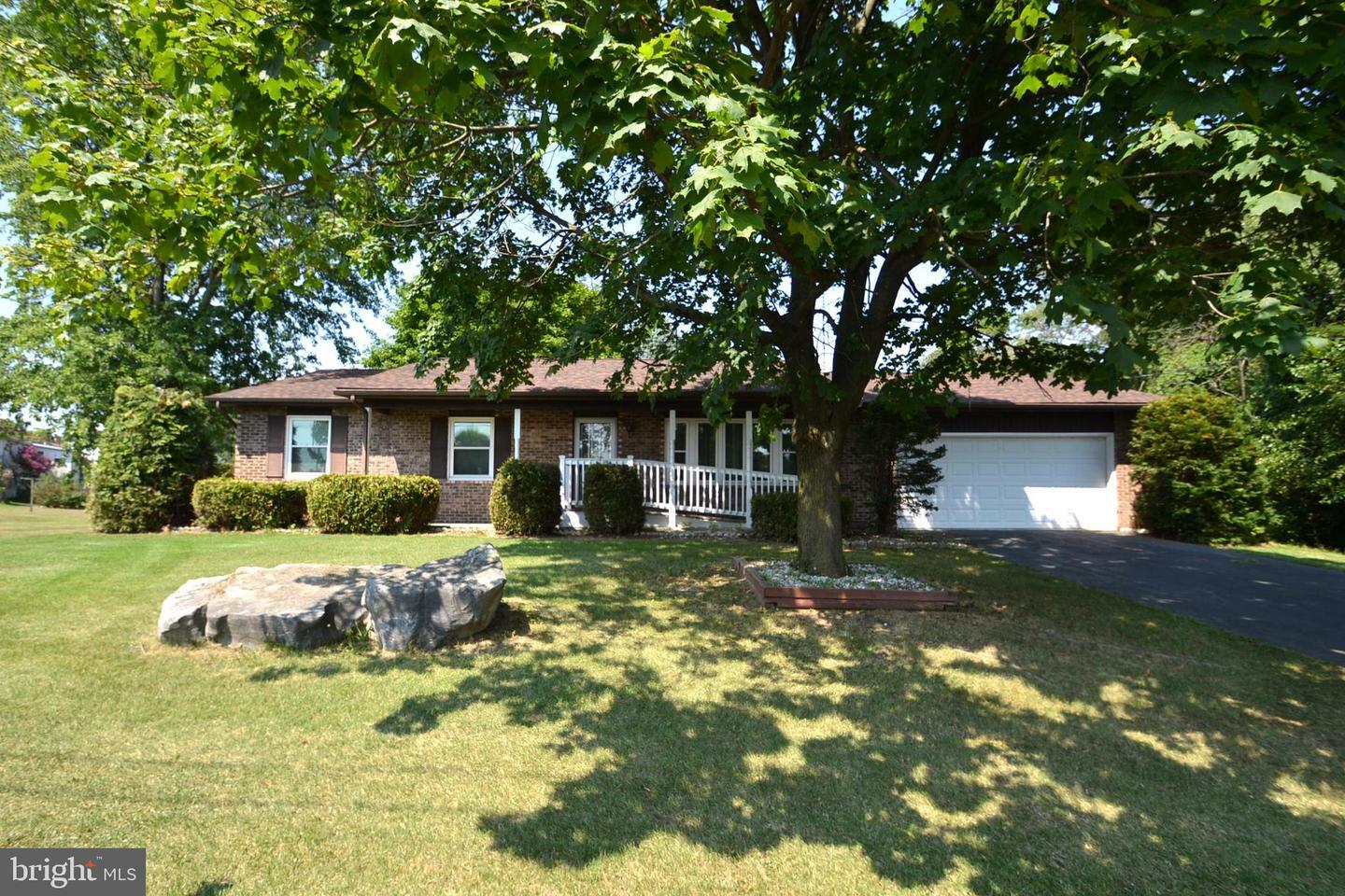 Property Photo:  1846 Rasp Drive  PA 17013 