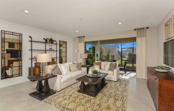Property Photo:  3918 Plainview Drive  FL 32824 