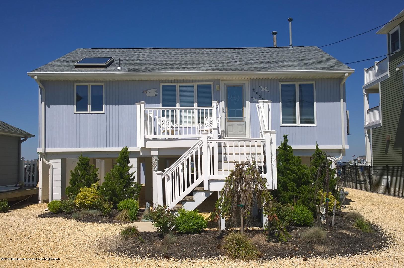House for sale in Ortley Beach 2025 Bay Boulevard, Ortley Beach, NJ 08751