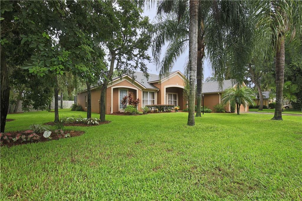 Property Photo:  1063 Shimmering Sand Drive  FL 34761 