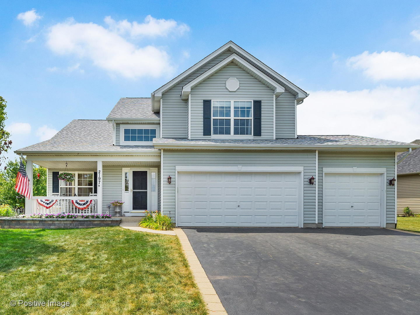 Property Photo: 2197 James Leigh Drive IL 60503
